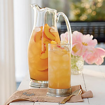 12 Refreshing Sweet Tea Recipes For the Southern Belle In You